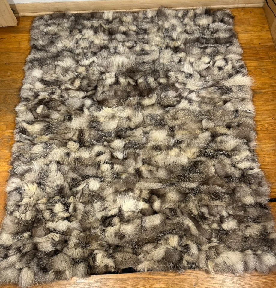 Acogedora alfombra de piel FOX (60" X 48") manta gris chimenea Foto 1 de 3