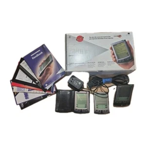 Organisateur connecté Palm V avec accessoires Palm Pilot vintage 1998 lire ! - Photo 1 sur 8