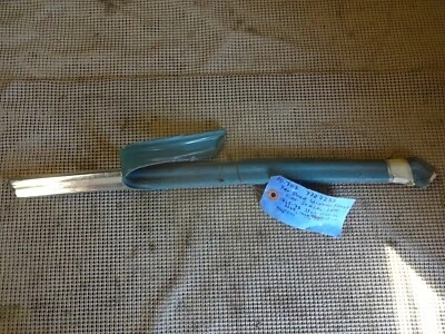 Buick Skylark Sport Wagon 1968-72 4d NOS LH puerta delantera marco ventana moldura 7727233 Foto 1 de 4