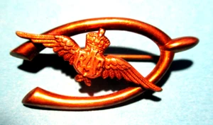 RAF WISH BONE & WINGS SWEETHEART BROOCH GILT/STERLING SILVER - Picture 1 of 1