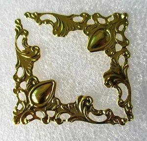 Metal Corners for Photo Albums or Boxes Gold Filigree Open Cut design 41x41mm - Picture 1 of 11