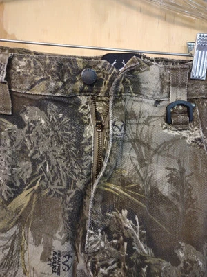 Realtree Men’s Max1 Camouflage 34x30 Fleece Lined Hunting Fishing Jeans 1344 - Image 1 of 4