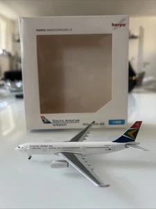 Herpa Wings South African Airbus A330-200 520805 1:500 - Imagen 1 de 5