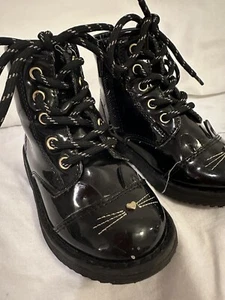 The Children's Place Girl's Size 6 Black, Shiny  Boots Cat Whiskers Lace Up - Picture 1 of 9