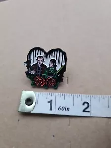 Insignia The Shining Pin Estilo Corazón Gótico Halloween, NUEVO Jack Nicholson - Imagen 1 de 3