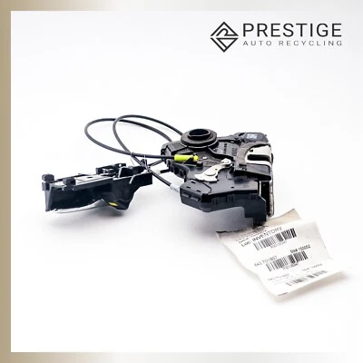 02-2010 TOYOTA COROLLA cerradura de puerta con manija de puerta interior delantera derecha 69030-02130 Foto 1 de 4