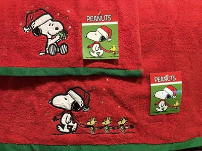 Peanuts Holiday Bath and Hand Towels Set of 4 Snoopy Woodstock New With Tags - Image 1 of 4