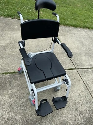 Алюминиевая откидывающаяся инвалидная коляска-комод - Изображение 1 из 4