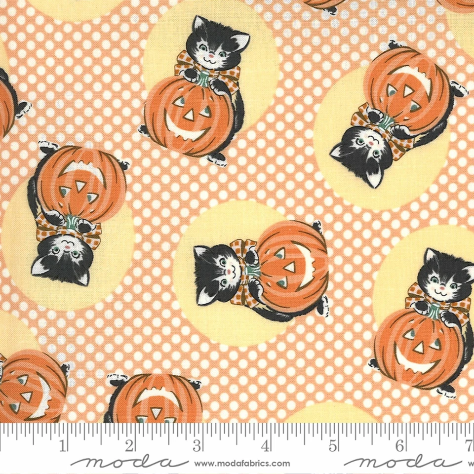 Kitty Corn "Pumpkin"-Moda Fabrics-BTY - Image 1 of 1