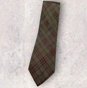 BURBERRY Seidenkrawatte ITALY XL grün burgunderrot Schottenmuster W: 3,4 Zoll gebraucht, in einwandfreiem Zustand - Bild 1 von 6