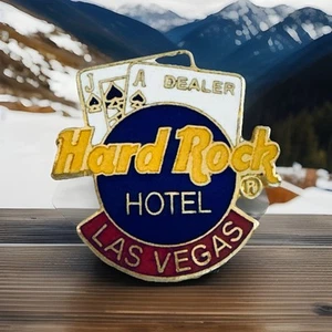LAS VEGAS 🎸 Hard Rock CAFE PIN Blackjack Dealer Karten Asse Jack Casino Glücksspiel - Bild 1 von 3