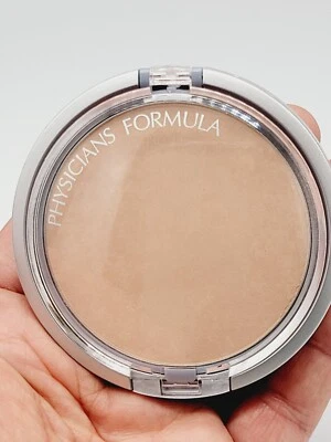 Physicians Formula Talc Free Mineral Wear Face Powder. CREAMY NATURAL  - Image 1 of 3