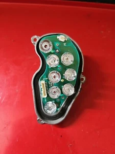 2011-13 BMW 3 Series Coupe Left Indicator Turn Signal Module - Picture 1 of 4