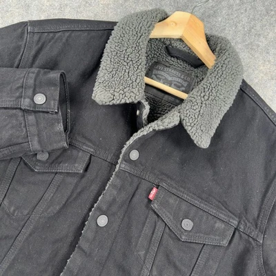 Levi's Jacket Mens Medium Black Sherpa Trucker Denim Fleece Lined Warm Red Tab - Image 1 of 4