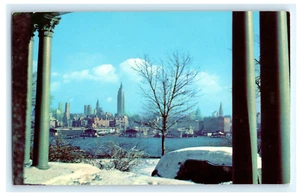 Postkarte NY New York City Skyline Winterszene Schnee Hudson River Empire State - Bild 1 von 2