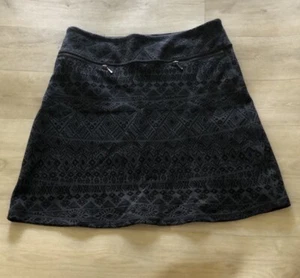 Athleta Cassava Strata Printed Skirt Athletic Fit Size Medium Geo Print - Picture 1 of 6