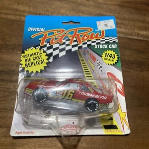 FILA OFICIAL DE PIT, ESCALA 1/43, RÉPLICA AUTÉNTICA FUNDIDA A PRESIÓN, #16 WALLY DALLENBACK JR - Imagen 1 de 3