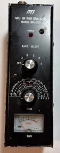 MFJ-207 HF ANTENNA SWR ANALYZER with Manual - Photo 1/5