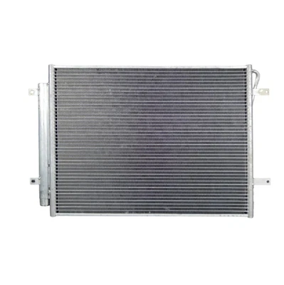 CONDENSADOR AIRE ACONDICIONADO 2.L CON MOTOR TURBOALIMENTADO VOLKSWAGEN PASSAT CC 2012-2017 Foto 1 de 3