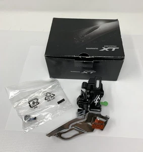 Deragliatore anteriore triplo Shimano Deore XT FD-M781 D - Nuovo - Foto 1 di 5