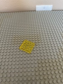 Lego 1x 4213 Trans-Yellow Hinge Vehicle Roof 4 x 4 Space Town Technic