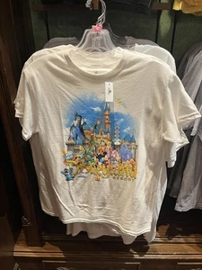 2025 Disney Parks Disneyland Mickey & Friends Castle TShirt XS S M L XL 2XL 3XL - Picture 1 of 2