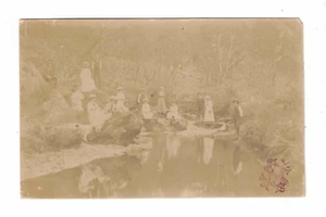 Vintage Postcard - c1900s - People gathered near Hanging Rock. Vic. Aust. - Bild 1 von 2