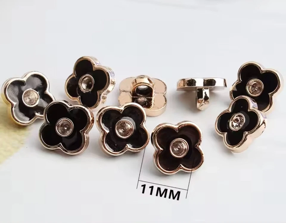 10pcs 11mm Black & Gold Flower Buttons – Elegant Round Embellishments for Sewing - Image 1 of 1