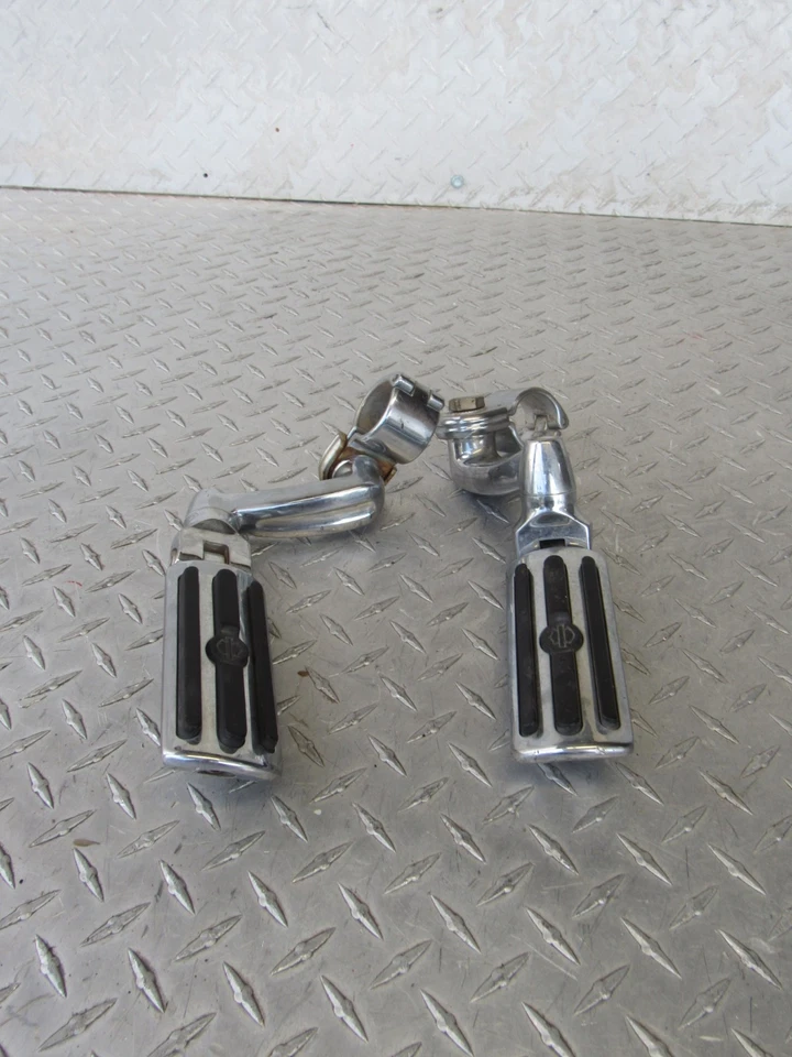 2002 02 KAWASAKI VN1500L VN 1500 VULCAN NOMAD FI HD ПЕРЕДНИЕ ШОССЕ ПОДНОЖКИ КОЛЫШКИ - Изображение 1 из 4