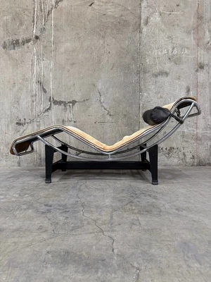 Vintage 1970s Cassina Le Corbusier LC4 Chaise Lounge Cowhide & Leather, Italy - Image 1 of 4