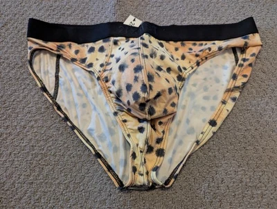 2(x)ist mens briefs cheetah print nylon size large - Image 1 of 3