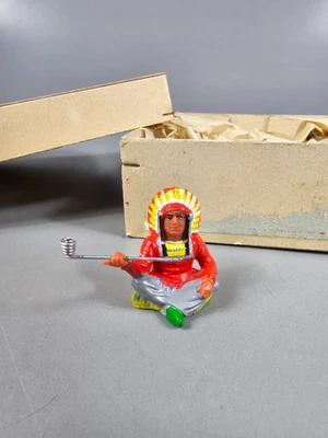 DDR Gummi Indianer Grauer Bär rot/grau Richard Hopf NEU unbespielt - Bild 1 von 2