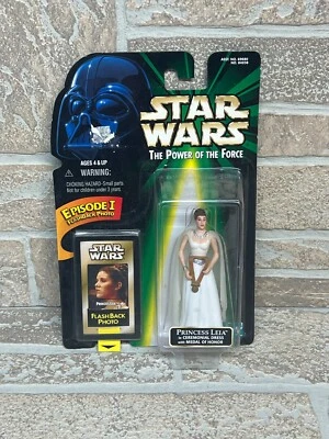 Star Wars Poder de la Fuerza Princesa Leia Medalla de Honor 1998 Nuevo Sin usar, en caja Kenner Foto 1 de 4