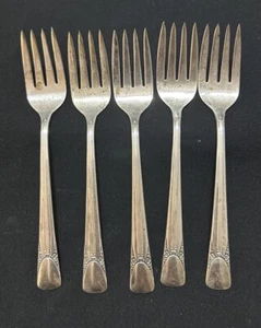 5 Vtg International Silver Bouquet Embassy 1939 Dessert Forks 6” Art Deco - Picture 1 of 10