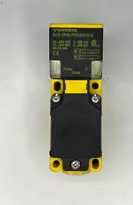 ONE (1) TURCK Sensore induttivo incorporabile BI15-CP40-FDZ30X2/S10 portata 15 mm (NNB) - Foto 1 di 4