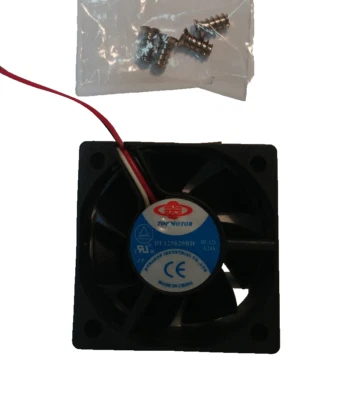 Top Motor 50x50x20mm Dual Ball bearing 3 Pin Case Fan DF125020BH-3G with screws - Image 1 of 4