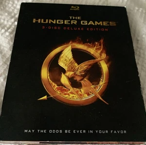 The Hunger Games 3 Disc Deluxe Edition [2012, DVD] Jennifer Lawrence - Picture 1 of 2