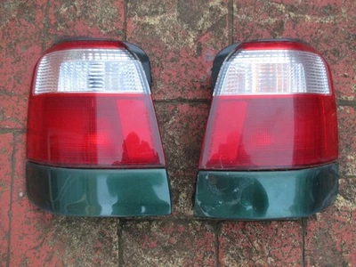 Luces traseras Subaru Forester luces traseras (par) 2000-2002 primera generación lavado de cara Foto 1 de 4