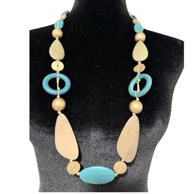 "Collar de cuentas de madera teñida turquesa y tostada 18"" usado en excelente estado" Foto 1 de 2