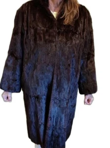 VINTAGE FULL LENGTH GENUINE SABLE/MINK FUR COAT. DARK BROWN MAHOGANY - Picture 1 of 12