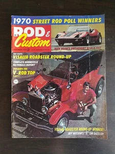 Rod & Custom Magazine December 1970 - Visalia Roadster Roundup - Shala-Vet - Picture 1 of 2