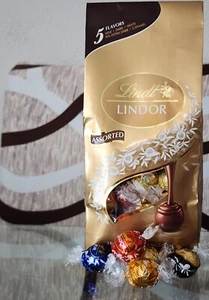 LINDT LINDOR - CHOCOLATE TRUFFLES - Picture 1 of 5