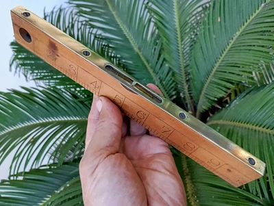 VINTAGE SPIRIT LEVEL TWO BUBBLE J. RABONE & SONS BIRMINGHAM Nº1372 MASON TOOL - Image 1 of 4