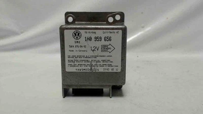 Centralina Airbag 1H0959656 VW GOLF III (1H1) 1.8 - Immagine 1 di 3