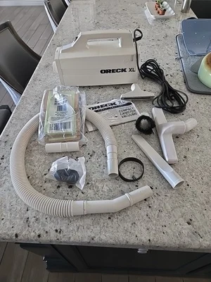 Oreck XL White Portable Canister Vacuum Cleaner w/Attachments BB870-AW Tested  - Image 1 of 4