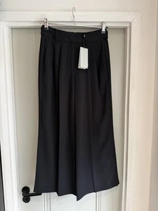 Mint Velvet Black Pleated Cropped Wide-Leg Trousers UK 8 - Picture 1 of 10