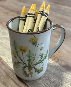 Dandelion Mug With Dandelion Crayons - Picture 1 of 8
