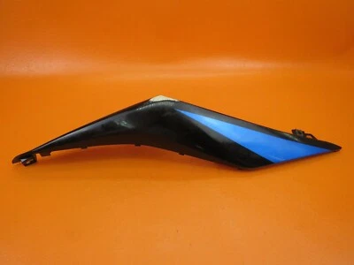 2017 Yamaha Yzf R3 Oem Right Side Cover - Image 1 of 4