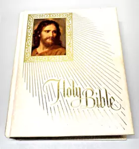 VTG 1970 Holy Bible Fireside Family Edition KJV King James Version Red Letter - Imagen 1 de 12