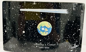 HALLEY’S COMET CONVEX LUCITE BRIEFBESCHWERER 1986-DIMENSIONAL/Planetarium View/EUC. - Bild 1 von 10